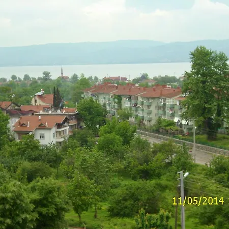 Villa Atac *